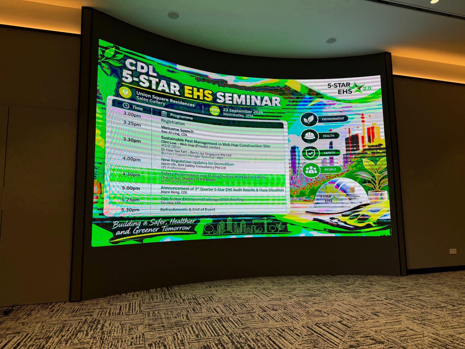 CDL 5-Star EHS Seminar programme on the screen, listing Jason Oh's talk at 4.00 pm